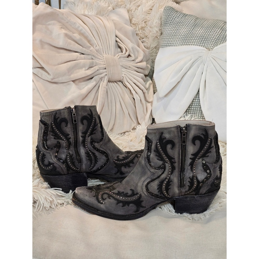 Corral Grey Black Leather Studded Scrollwork Western Ankle Boots Womens 9.5 - Picture 3 of 4